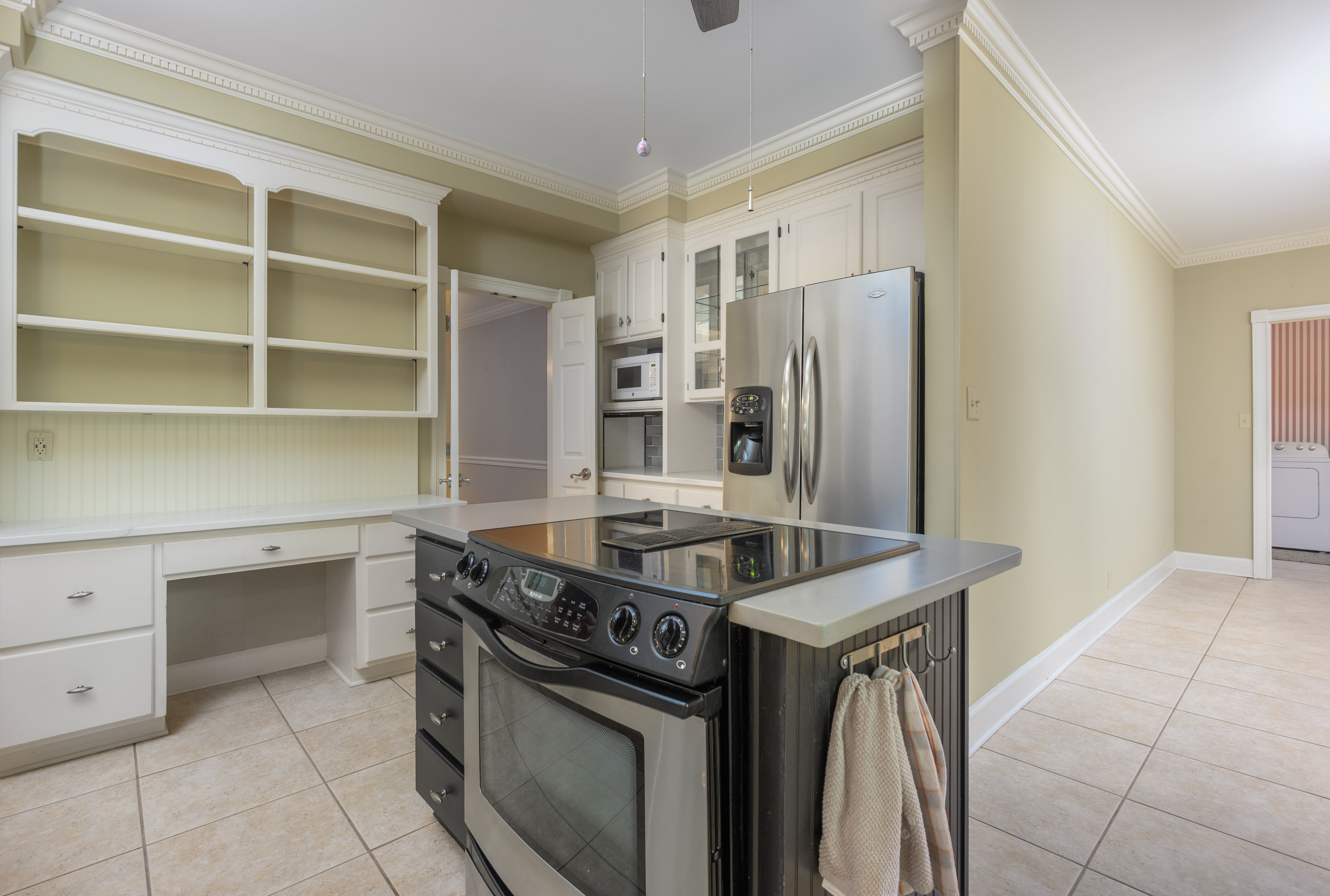 1051 Maddux Lane image 18